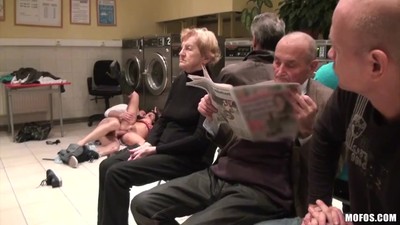 Scopano davanti a tutti intintoria