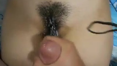 Guy Cums On Hairy Pussy